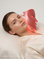 BloomieNest Éclat LED Therapy Mask